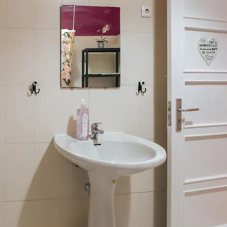 Daniela's 301 * Lissabon